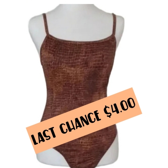 Other - ⭐️🐾Animal print swimsuit